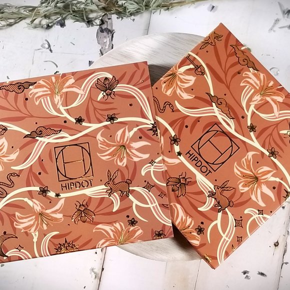HIPDOT | Witchy Warms Palette - NIB - Picture 8 of 8